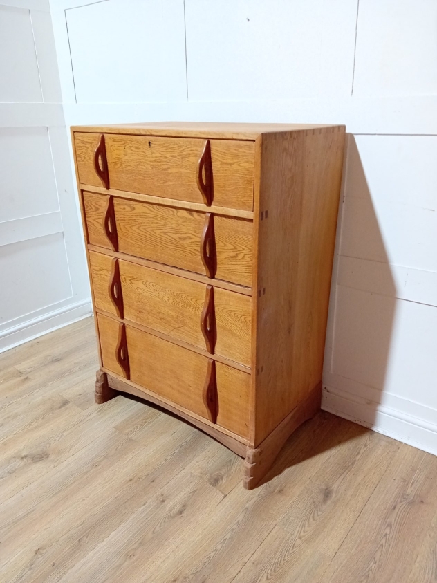 PETER WAAL COTSWOLD SCHOOL CHEST OF DRAWERS